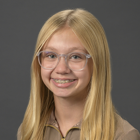 Ensemble / Understudy Alice Wendleken / Understudy Maxine